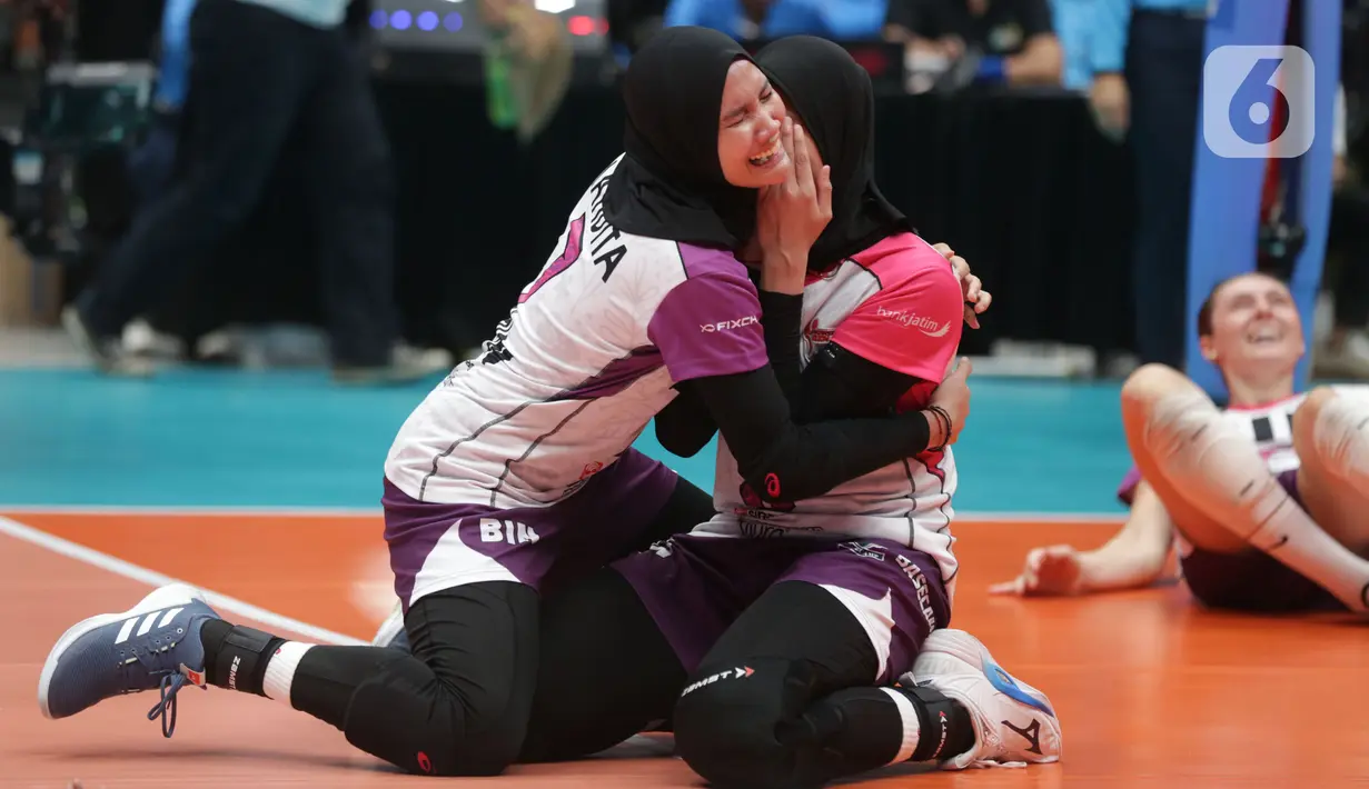 Jakarta BIN sukses merengkuh gelar juara Proliga 2024 usai mengalahkan Jakarta Electric PLN 3-2 (25-21, 25-20, 22-25, 21-25, 17-15). (Liputan6.com/Helmi Fithriansyah)