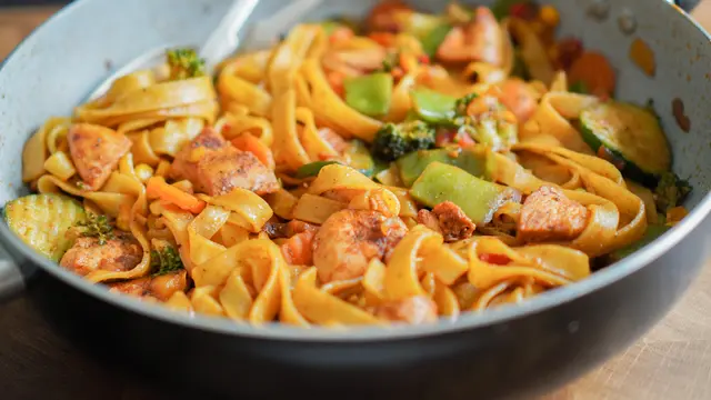 Contoh ilustrasi chicken piccata