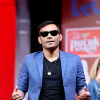 Beberapa tahun silam, ia mengantri untuk menjadi salah satu kontestan. Sampai pada akhirnya menjadi runner-up Indonesian Idol ke-2. (Foto: Andy Masela/Bintang.com)