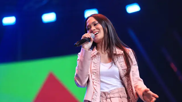 [Bintang] Sheryl Sheinafia