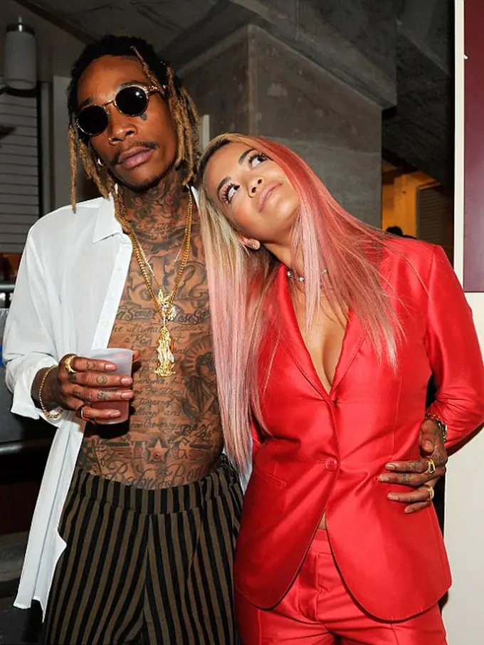 [Bintang] Wiz Khalifa dan Rita Ora