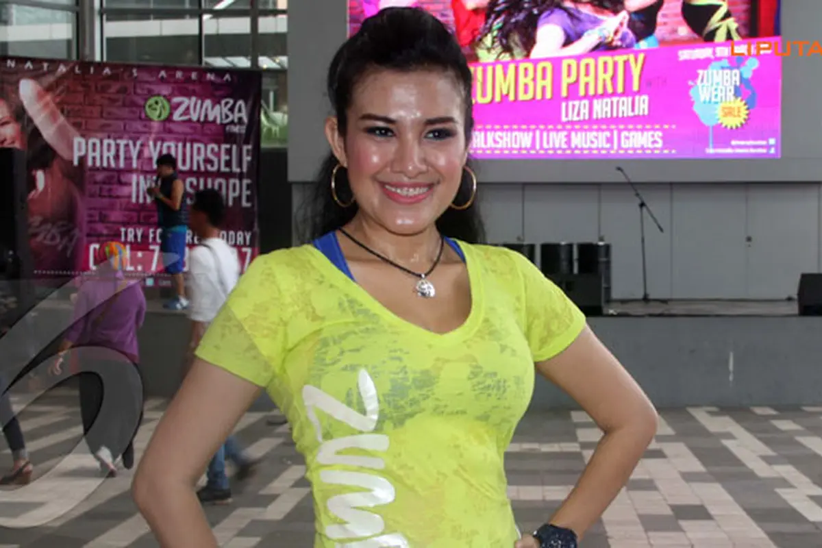 liza-natalia-130625b.jpg