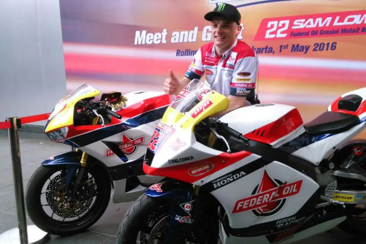 Sam Lowes