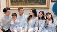 7 Potret Ruang Tamu Rumah Nurah Syahfirah dan Teuku Rafly yang Mewah dan Elegan