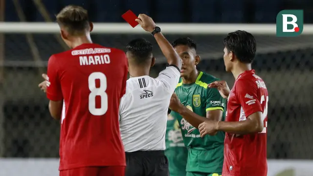 FOTO: Bermain dengan 10 Pemain, Persebaya Sementara Imbangi Persik 0-0 dalam Laga Grup C Piala Menpora 2021 - Rizky Ridho