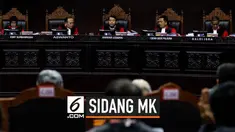 Warganet mengunggah tagar #KawalSidangMKDenganDamai di media sosial sebagai bentuk dukungan terhadap jalannya sidang MK. Tagar ini pun menjadi trending hari ini.
