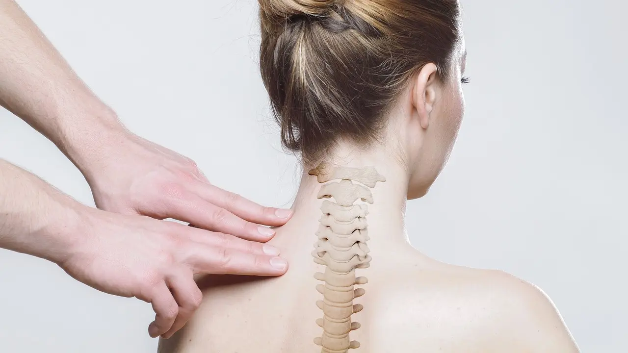 Pemuda Ini Alami Stroke Usai Pijat Leher, Begini Kata Dokter