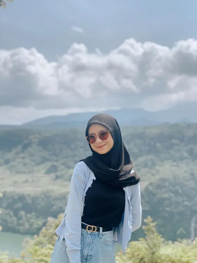 Nashwa Zahira