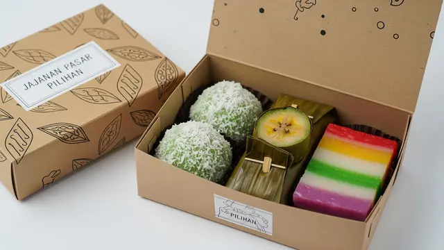 Kreasi Jajanan Pasar dalam Kemasan Kotak Kecil Karton