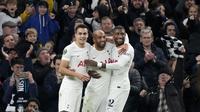 Sang allenatore sukses membawa Tottenham meraih kemenangan 3-2 atas Vitesse Arnhem pada laga keempat Grup G UEFA Conference League. (AP/Frank Augstein)