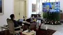 Presiden Joko Widodo saat KTT ASEAN Khusus Tentang COVID-19 secara virtual dari Istana Kepresidenan Bogor, Jawa Barat, Selasa (14/4/2020). Jokowi mendorong negara-negara ASEAN untuk bersatu, bersinergi, dan berkolaborasi untuk melawan pandemi COVID-19. (Foto: Lukas - Biro Pers Sekretariat Presiden)