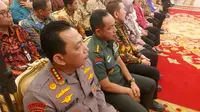 Jaksa Agung ST Burhanuddin, Kapolri Jenderal Listyo Sigit Prabowo, dan Panglima TNI Jenderal Agus Subiyanto bertemu di Istana Negara Jakarta, Senin (27/5/2024). (Foto Istimewa)