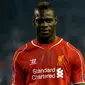 Mario Balotelli - Mario Balotelli termasuk pemain Liverpool yang gagal karena kegemilangannya bersama Manchester City tak muncul ketika berseragam The Reds. Selama membela Liverpool dari 2014-2016, Balotelli hanya tampil 28 kali dan mencetak 4 gol. (AFP/Paul Ellis)