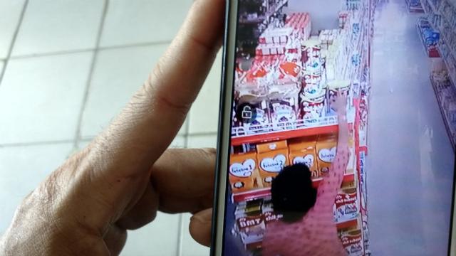 Gerombolan Emak-Emak Makassar, Bandit Spesialis Swalayan