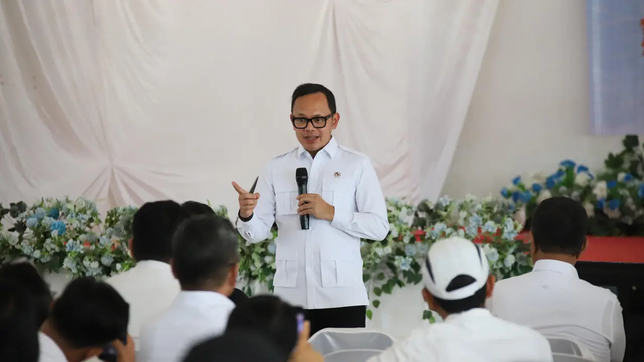 Wamendagri Bima Arya Ajak ASN Kabupaten Poso Junjung Tinggi Integritas dan Profesionalisme