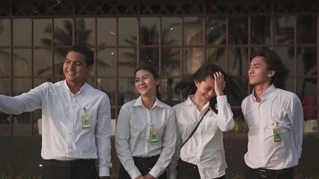 7 Potret Sintya Marisca, Sosok Viral yang Joget Lagu Berharap Tak Berpisah