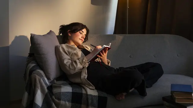 Rekomendasi Gaya Hidup Sehat untuk Perempuan Karier yang Super Sibuk - 4