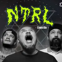 HL Celeb Bio NTRL (Fotografer: Bambang E Ros, Desain: Nurman Abdul Hakim/Bintang.com)