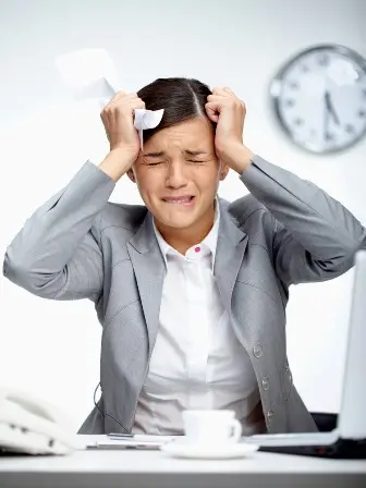 30% penyebab timbulnya stres adalah masalah pekerjaan