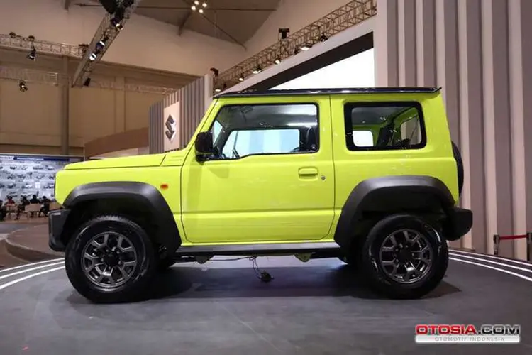 Jimny Ламборджини