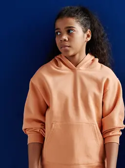 Perasaan iri atau merasa kurang dari saudara bisa memengaruhi kepercayaan diri anak. Orangtua dapat membantu anak membangun rasa percaya dirinya sejak dini. (Foto/Dok: Pexels)