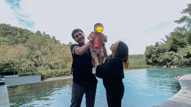 6 Potret Rizky Alatas Dampingi Adzana Bing Slamet saat Hamil, Makin Romantis