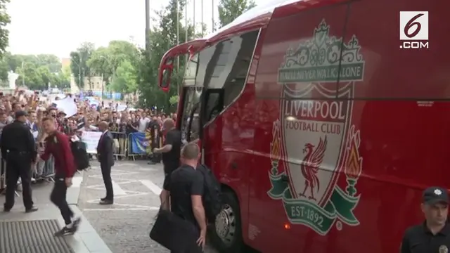 Para pemain Liverpool telah tiba di Kiev Ukrainia untuk menjalani partai final Liga Champions melawan Real Madrid.