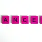 Ilustrasi alfabet yang menunjukkan kata kanker. Credit: pexels.com by Anna Tarazevich