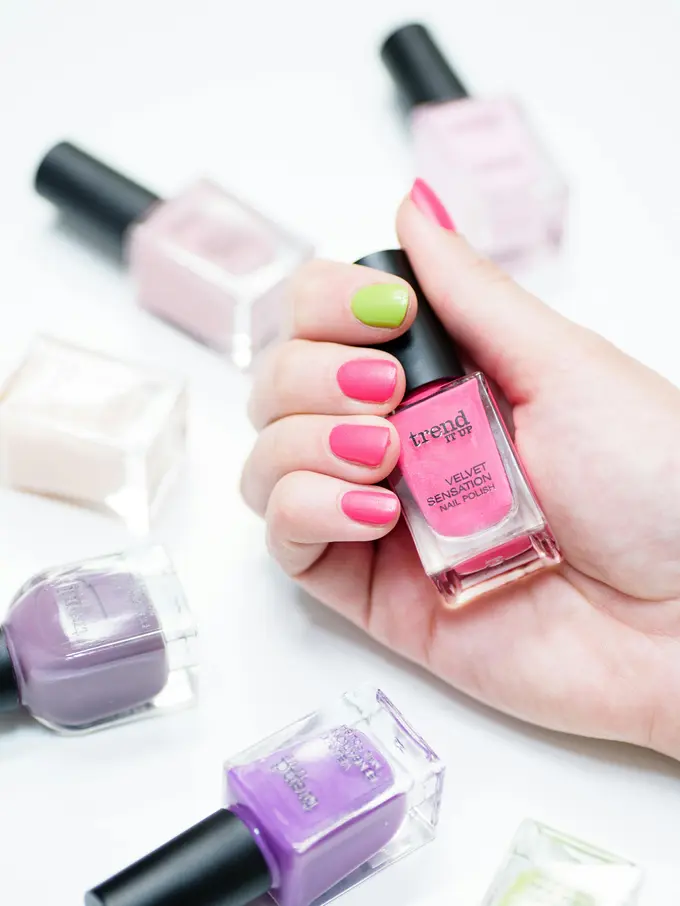 Cegah Jamur, 5 Cara Merawat Kuku Setelah Menggunakan Nail Art dan Press-On Nails