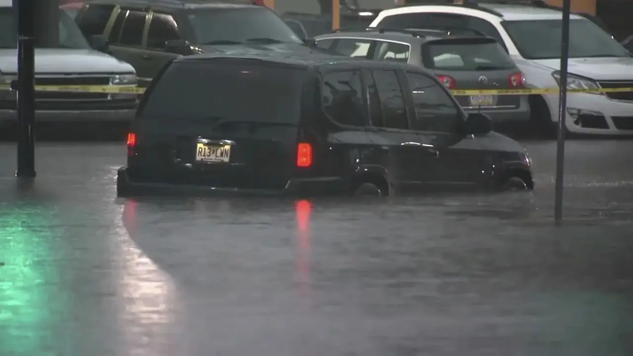 Banjir di Rahway, New Jersey, AS, 14 Juli 2025. (AP)