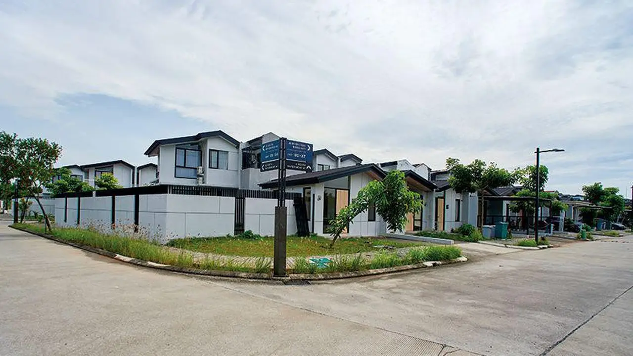 Proyek-proyek residensial PT Lippo Cikarang Tbk (LPCK) diantaranyaWaterfront Estates, Newville dan Cendana Spark. (Dok LPCK)