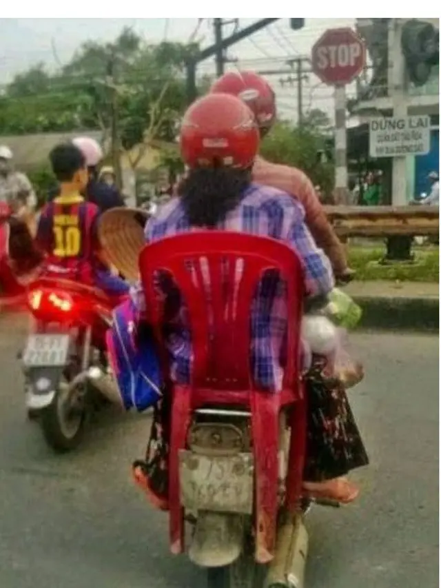 Modifikasi Kendaraan dengan Perabotan Rumah Tangga Ini Bikin Geleng-geleng