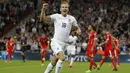 Penyerang - Harry Kane, penampilannya bersama Tottenham dan timnas Inggris sangat memukau. Striker 22 tahun ini dipercaya akan menjadi pilihan pertama bagi Roy Hodgson untuk berperan sebagai mesin gol The Three Lions. (AFP/Adrian Dennis)