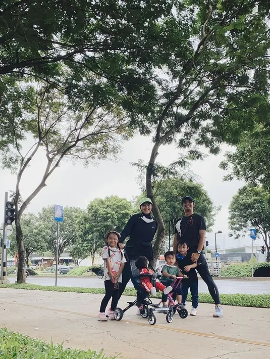 Herfiza Novianti dan Ricky Harun (Instagram/herfiza)