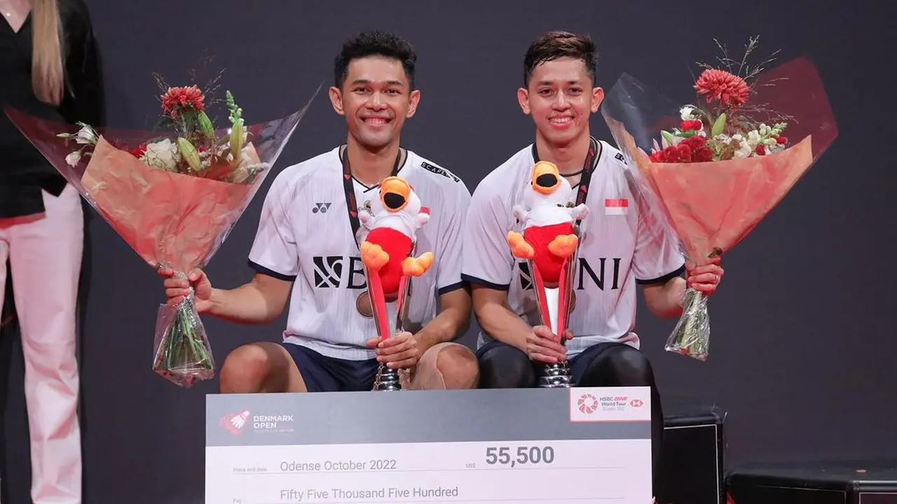 Fajar Alfian dan Rian Ardianto menang di Denmark Open 2022. (Foto: Dok. Instagram @rianardianto)