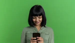 Ciri Orang yang Menyembunyikan Status Online di WhatsApp dan Artinya