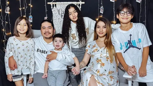 Sheila Marcia hamil kelima (Instagram/itssheilamj)