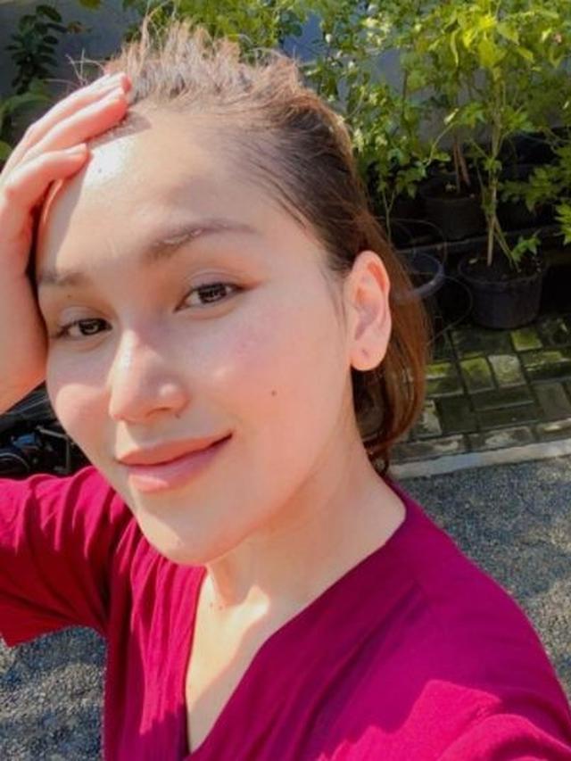 Masuk Daftar 100 Wanita Tercantik di Dunia, Inilah Potret Ayu Ting Ting Tanpa Makeup