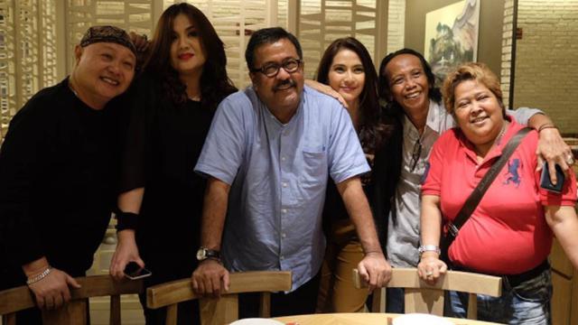 Intip Syuting Perdana Film Si Doel Showbiz Liputan6 Com