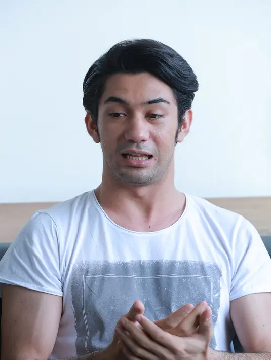 Prekuel film Habibie & Ainun digarap sutradara Hanung Bramantyo dengan rumah produksi MD Picture. Menurut Manoj Punjabi, CEO MD Picture, film yang mengisahkan Habibie muda ini akan diberi judul Rudy Habibie. (Galih W. Satria/Bintang.com)