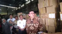 Mendagri Tjahjo Kumolo menyambangi gudang e-KTP di Bogor. (Merdeka.com/Muhammad Genantan Saputra)