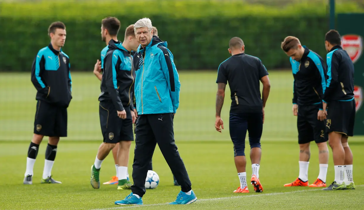 Pelatih Arsenal Arsene Wenger (Reuters / John Sibley)