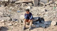 Hingga kini, lebih dari 43.000 orang—sebagian besar perempuan dan anak-anak—meninggal dunia serta 101.000 lainnya terluka akibat invasi militer Israel yang dimulai sejak 7 Oktober 2024. (Omar AL-QATTAA/AFP)