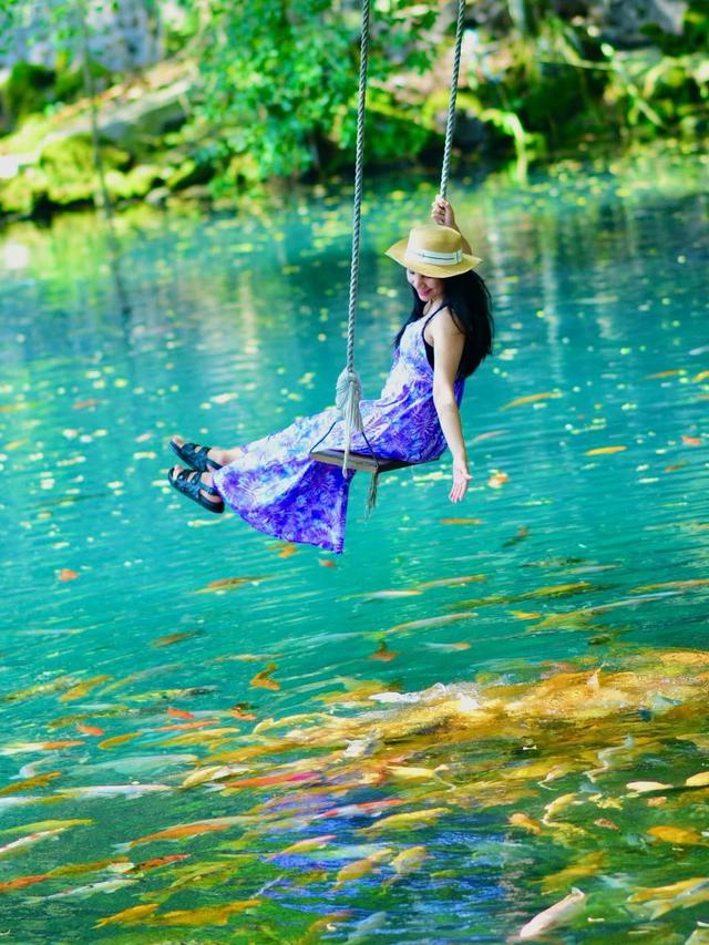 Wisata Cianjur Telaga Biru Cipanas