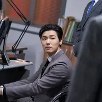 Kang Min Hyuk di serial drama Korea Celebrity. (Foto: Kim In Han/Netflix)