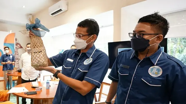 Ketua Umum Gerakan Ekonomi Kreatif Nasional (Gekrafs), Kawendra Lukistian