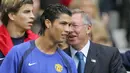 Manajer legendaris Setan Merah, Sir Alex Ferguson disebut-sebut telah menelpon Ronaldo pada Jumat pagi terkait kansnya pulang ke klub lamanya, Manchester United. Ferguson juga memerintahkan manajmen MU untuk mendatangkan sang bintang tersebut. (Foto: AFP/Odd Andersen)