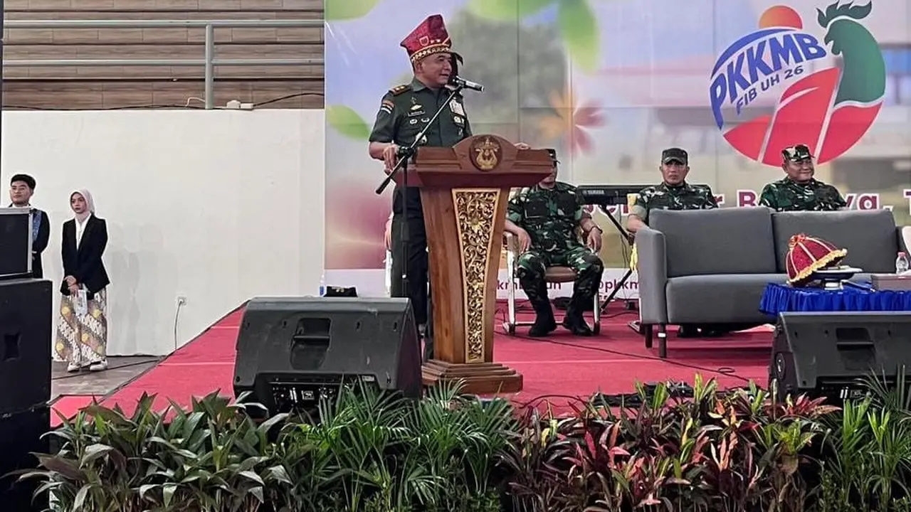 Pengenalan kehidupan kampus bagi mahasiswa baru Fakultas Ilmu Budaya Universitas Hasanuddin