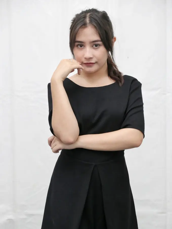 [Bintang] Prilly Latuconsina