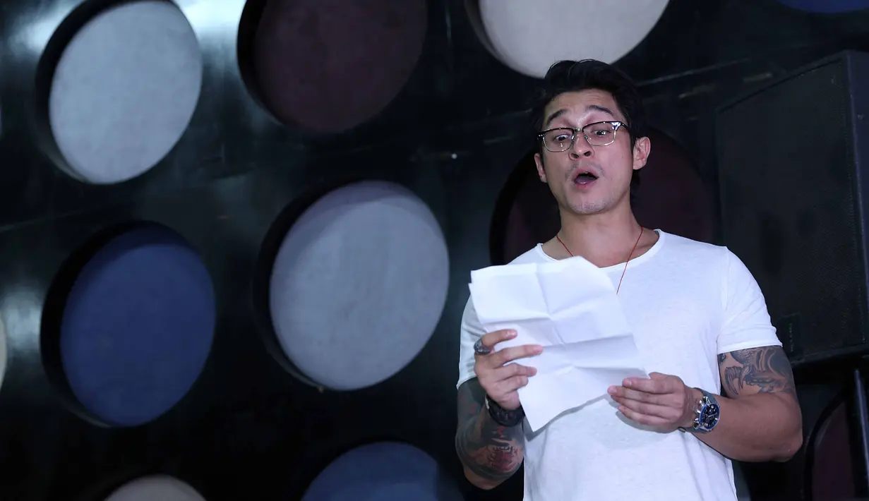 Aktor asal Malaysia, Miller Khan mengaku bangga bisa menjadi salah satu nominasi dalam SCTV Awards 2016. Selain itu juga bersyukur bisa masuk menjadi nominator. (Nurwahyunan/Bintang.com)